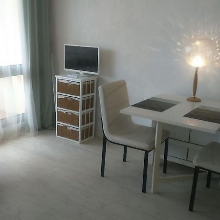 Studio Proche De La Plage Benodet Bagian luar foto